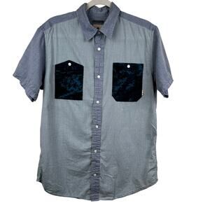 Burton Men's Camp Shirt Short Sleeve Color Block Cotton Blue Large Chest Pockets